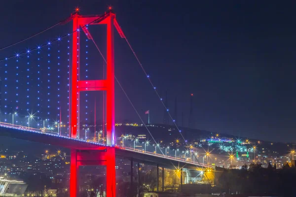 Wgląd Nocy Lipca Męczenników Most Lub Nieoficjalnie Most Bosforski Zwany — Zdjęcie stockowe