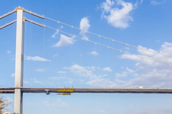 ビュー 月殉教者ブリッジまたは非公式ボスポラス橋とも呼ばれます最初橋 Istanbul Turkey ボスポラス海峡の上 2018年 — ストック写真