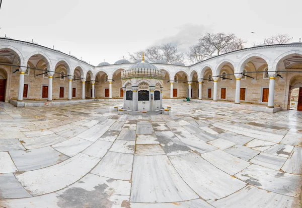 Vista Panorâmica Exterior Alta Resolução Mesquita Valide Cedid Localizada Uskudar — Fotografia de Stock