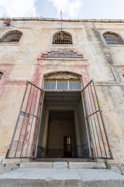 Sinop Kalesi hapishane, stonemasonry hapishane dış görünümünü Sinop Kalesi, Sinop, Türkiye içinde yer alır.