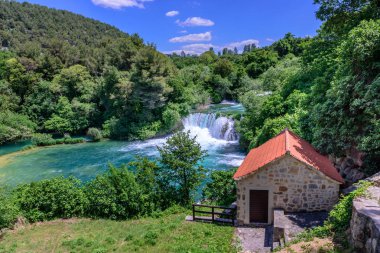 Şelale Krka Milli Parkı'nda, Hırvat milli parkları Sibenik, Hırvatistan hava panoramik.