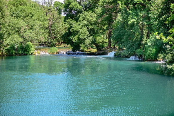 Lago Fondo Del Follaje Verde Parque Nacional Krka Uno Los —  Fotos de Stock