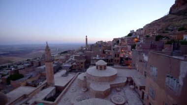Yerli halk ve turist için eski Mardin şehir, popüler bir şehir görüntülemek ve içinde yer alan Türkiye'nin Güneydoğu.