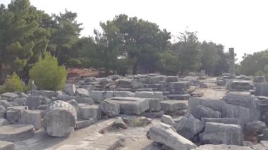 Athena Tapınağı, antik Yunan şehir Priene, Söke, aydın, Türkiye'de panoramik manzaralı.
