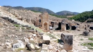 Mezar St.Philip ve Aghiasma (kutsal çeşme) Antik Yunan City Hierapolis, Pamukkale, Türkiye.