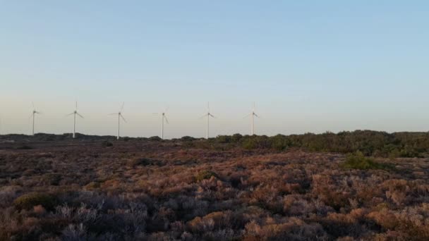 Lapso Tiempo Tribunes Viento Molinos Viento Vista Del Atardecer — Vídeo de stock