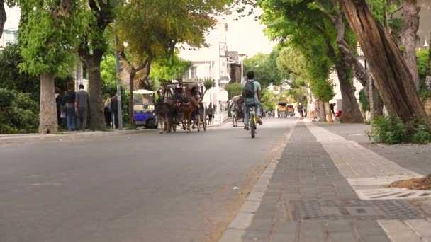 Unidentfied People Walking Exploring Buyukada Prince Island Beautiful Streets Old — Stock Video