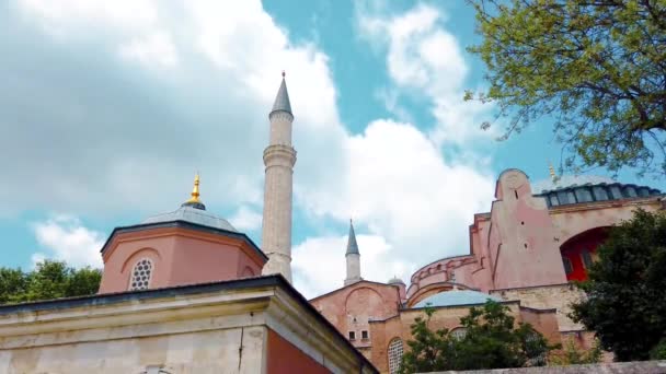 スローモーション トルコ イスタンブールにあるアヤ ソフィー博物館の外観 2019 — ストック動画