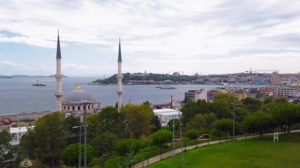 Καλοκαιρινή Θέα Στο Τοπίο Της Κωνσταντινούπολης Του Βοσπόρου Και Της — Αρχείο Βίντεο