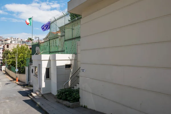 Exterior view of Italy Embassy building