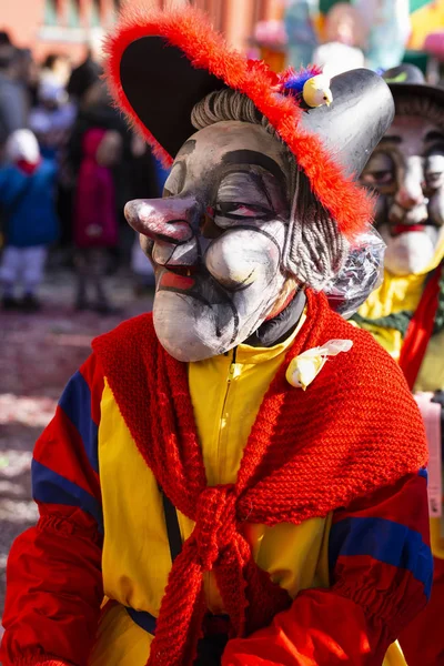 Basel karnevál 2019 öreg hölgy jelmez kalappal — Stock Fotó