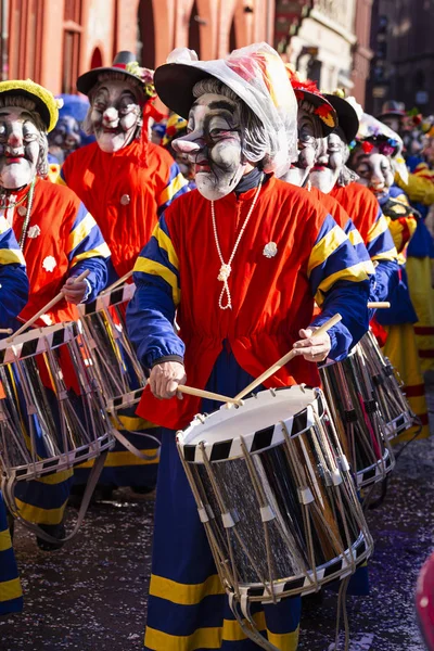 Carnevale di Basilea 2019 suonatore di rullante — Foto Stock