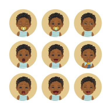 Afrikalı çocuk yüz ifadeleri kümesi. Afro Amerikan bebek ifadeleri. Sevimli siyah deri bebek gülen.