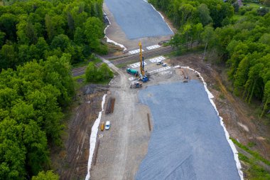 Yeni yol inşaatının hava manzarası