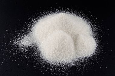 Siyah arka plan üzerine şeker