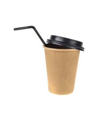 Kağıt kahve fincanı beyaz arka planda izole