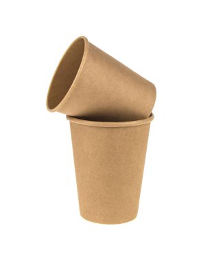 Kağıt kahve fincanı beyaz arka planda izole