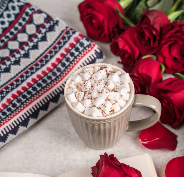 hot chocolate marshmallow, dessert drink, red roses, grey backdrop