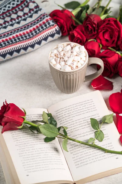 hot chocolate marshmallow, dessert drink, red roses, grey backdrop