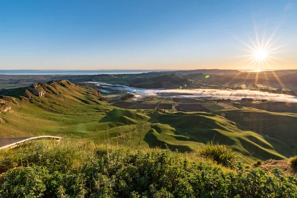 Dawn Mata Peak Hawkes Bay Nueva Zelanda — Foto de Stock