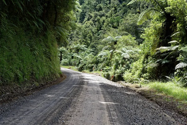 Einsame Malerische Autobahn Durch Ackerland Taranaki Neuseeland — Stockfoto