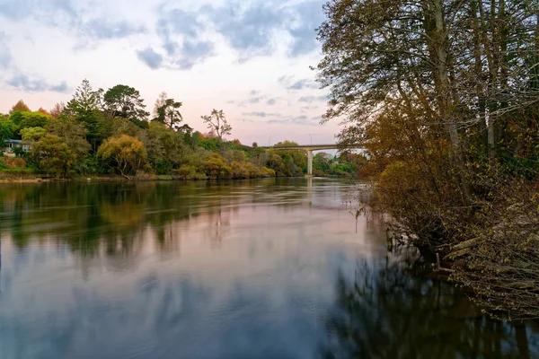 Waikato nehir Fairfield Bridge, Hamilton yakınındaki