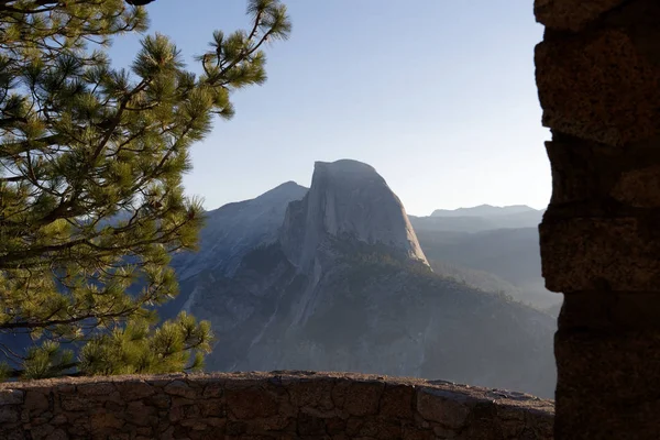 Nascer Sol Half Dome Parque Nacional Yosemite — Fotografia de Stock