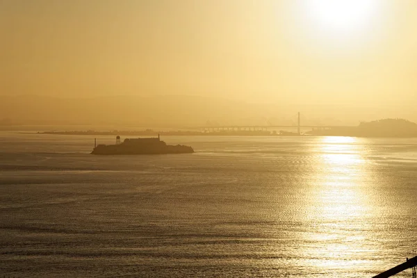 Sunrise San Francisco Bay Alcatrez Island Background — Stock Photo, Image