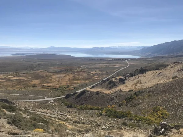 Vista Del Lago Mono Desde 395 — Foto de Stock