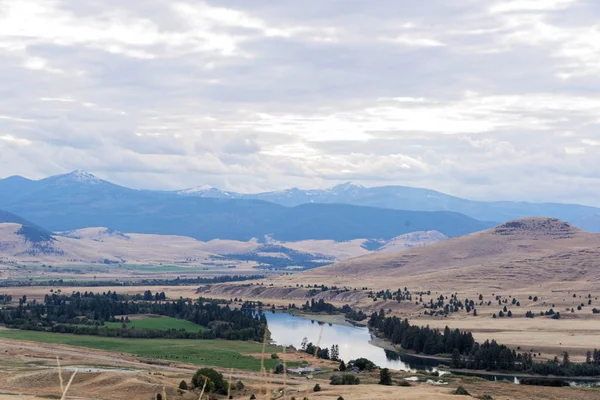 Vista Zemědělské Půdy Západní Montaně Nedaleko Pohoří Bison Národní — Stock fotografie