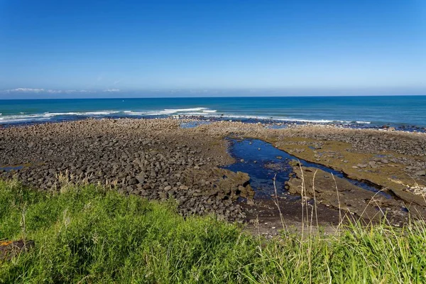 Playa resistente en la costa de Taranaki —  Fotos de Stock