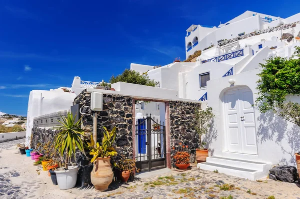 Fira village street view at Santorini island, Greece — Stock Photo, Image