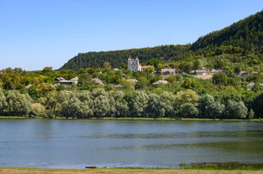 Rascov, Transnistria, Moldova 'ya bakın, Dinyester' in sağ kıyısından çekilmiş.