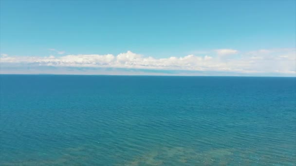 Het Issyk Kul Meer Kirgizië Centraal Azië Dron Arial Shoot — Stockvideo