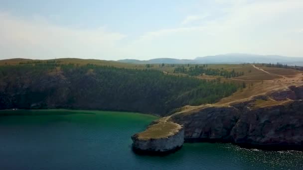 Olkhon Island Baikal Lake Cape Burhan Rotsige Zandige Strand Baai — Stockvideo