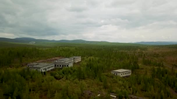 Cidade Fantasma Kadykchan Cidade Fantasma Siberiana Construída Por Prisioneiros Gulag — Vídeo de Stock