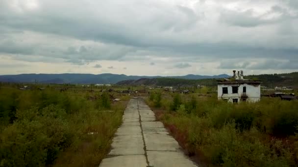 Cidade Fantasma Kadykchan Cidade Fantasma Siberiana Construída Por Prisioneiros Gulag — Vídeo de Stock