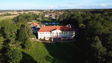 Eski Rus İmparatorluğu 'nun Durbe Malikânesi, Tukums, Letonya Hava Görüntüsü.