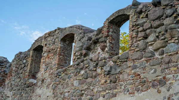 Ruinas Antiguo Castillo Medieval Dobele Letonia Región Histórica Zemgale Letonia — Foto de Stock