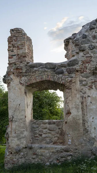 Ruinas Antiguo Castillo Medieval Dobele Letonia Región Histórica Zemgale Letonia —  Fotos de Stock