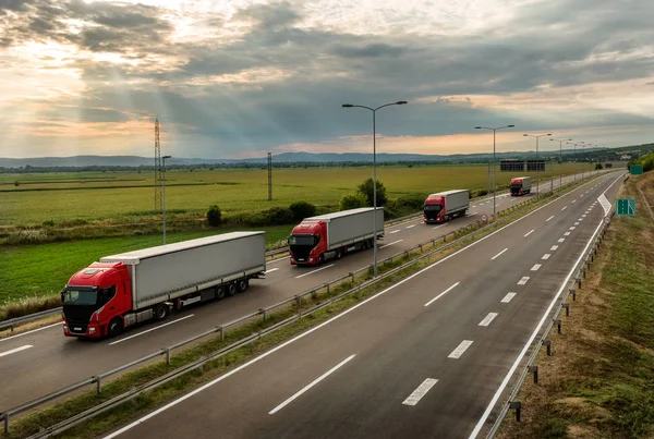 Lorry Trucks Line Caravan Convoy Country Highway Beautiful Sky — Stock Photo, Image