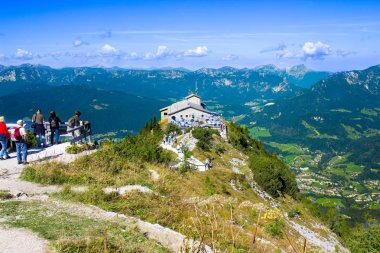Obersalzberg, Almanya-10 Eylül 2018: Kehlsteinhaus (E