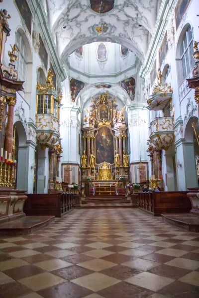 The church of Peter at Salzburg, Austria — Stock Photo, Image