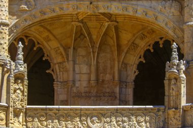 Lizbon'daki Jeronimos Manastırı veya Manastırı.