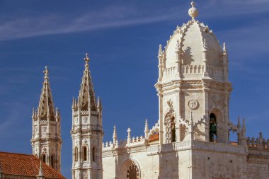 Lizbon'daki Jeronimos Manastırı veya Manastırı.