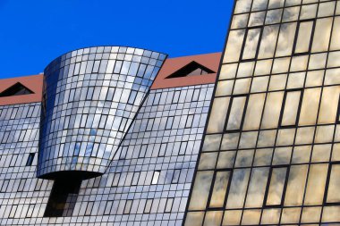 Lizbon 'daki modern binalar