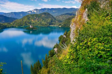 Slovenya 'da Kanlı Göl