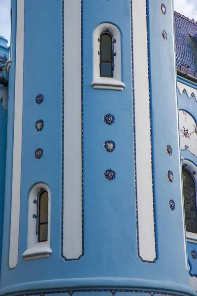Die Kirche der heiligen Elisabeth in Bratislava — Stockfoto