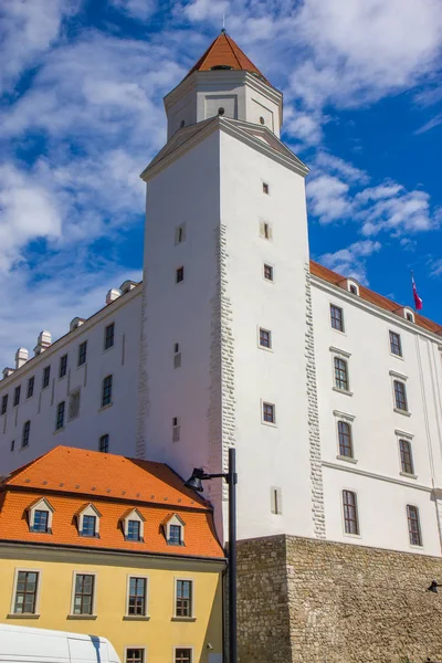 Bratislava Castle - Bratislavsky hrad in Bratislava, Slovakia — Stock Photo, Image