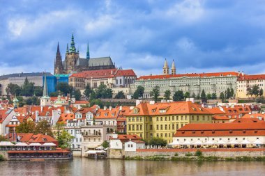 Prag 'daki Başkent Azizler Katedrali Vitus